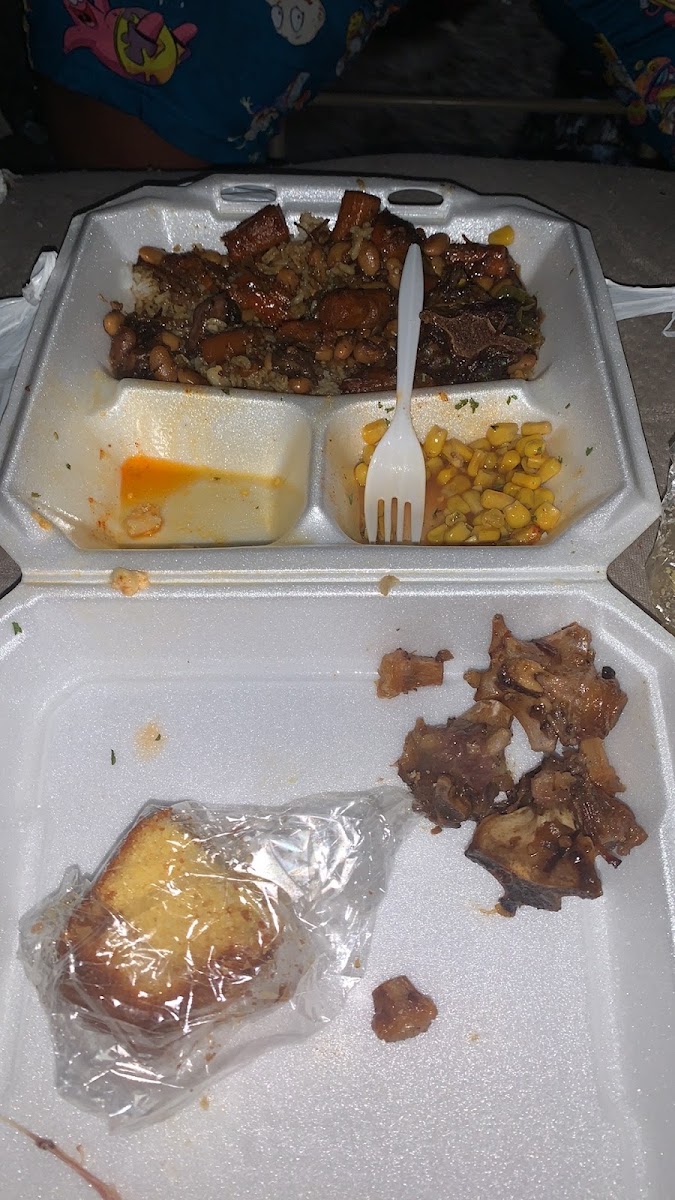 Grandma's Hands Soulfood & Catering